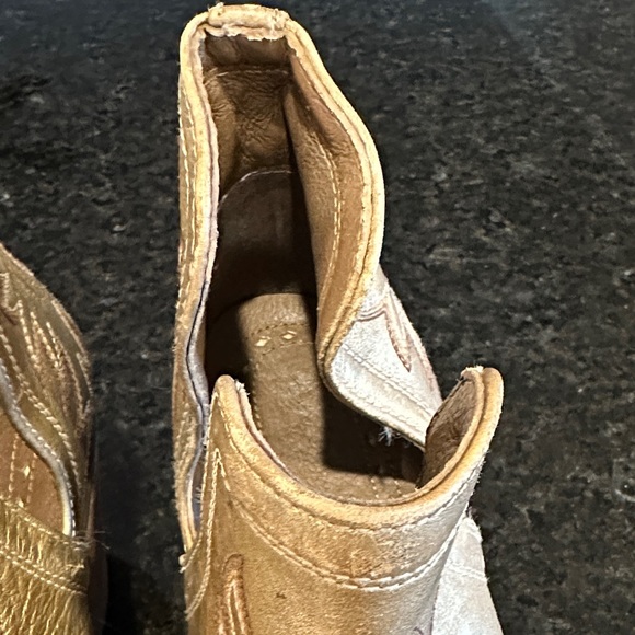 Ariat Dixon Gold Metallic Leather Western Ankle Boots - Picture 8 of 12